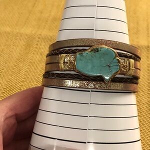 Saachi leather and turquoise bracelet